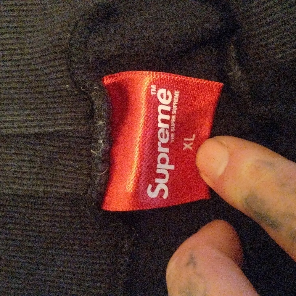 Supreme Navy Joggers - Picture 4 of 4
